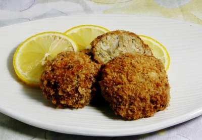 ●●　カレー風味一口メンチ　●●