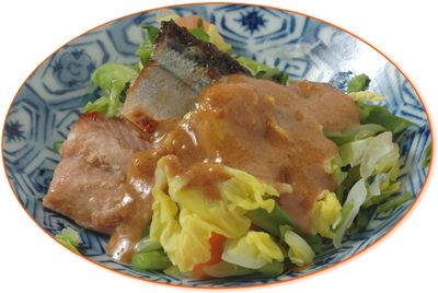 すり鉢で油が出るまでゴリゴリ~♪です。