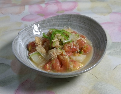新じゃがとトマトのサラダ
