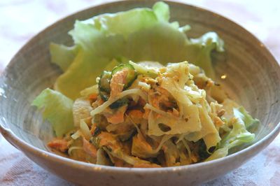 色々なお野菜がシャキシャキ~っと。。。。。