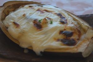 大きな米茄子のグラタンです~♪