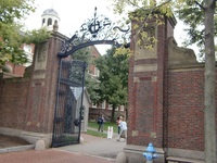 ハーバード大学のキャンパスツアー