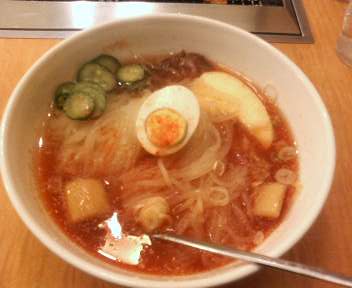山形市での昼食