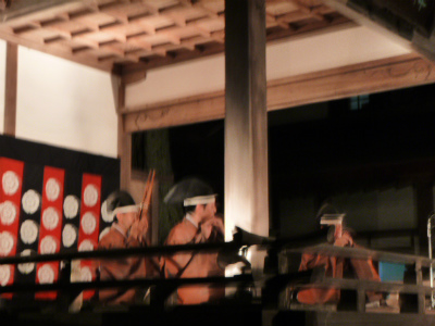 夜の塩竈神社：雅楽舞