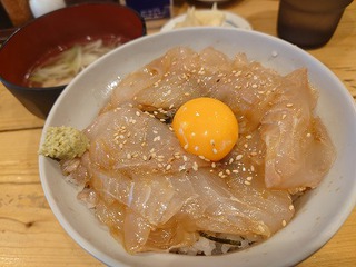 みょうがやからの白身丼 みょうがやからの白身丼