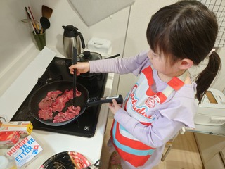 娘によるお祝いディナー 娘によるお祝いディナー