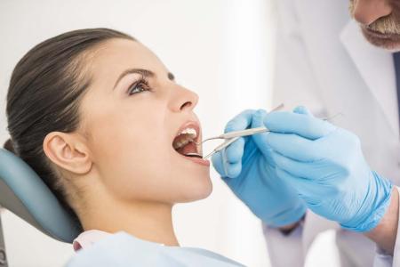 口腔扁平苔癬の原因や悪化要因について