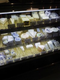 チーズ専門店「オーボンフェルマン」