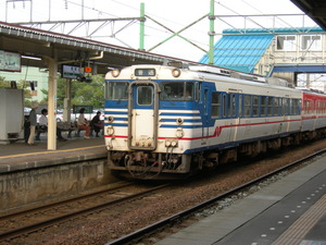 鶴岡駅を探検!