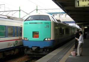 鶴岡駅を探検!