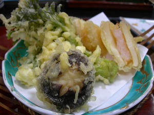 湯田川温泉で孟宗汁を食べてきました。
