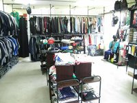 フットボール専門店 quebra (ケブラ)