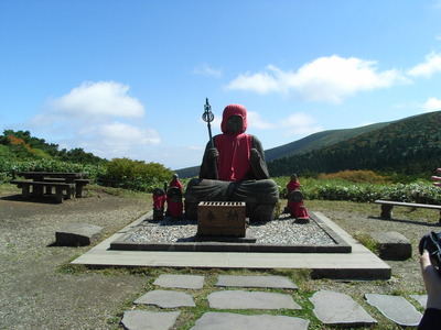 蔵王は夏山シーズンが終わり紅葉の始まり